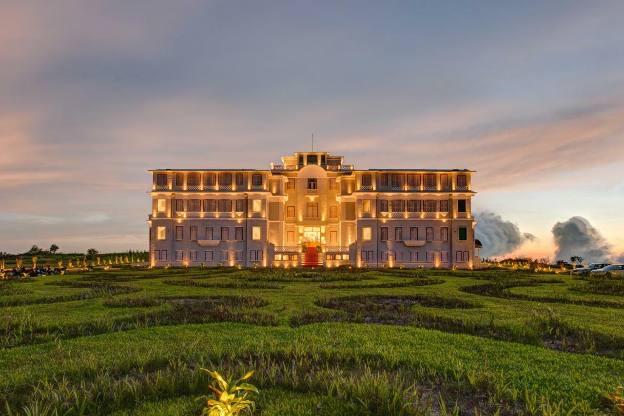 Le Bokor Palace Кампот Экстерьер фото